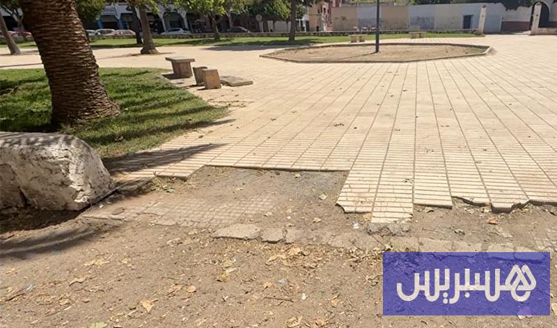 حديقة بلا عناية في سلا حديقة بلا عناية في سلا