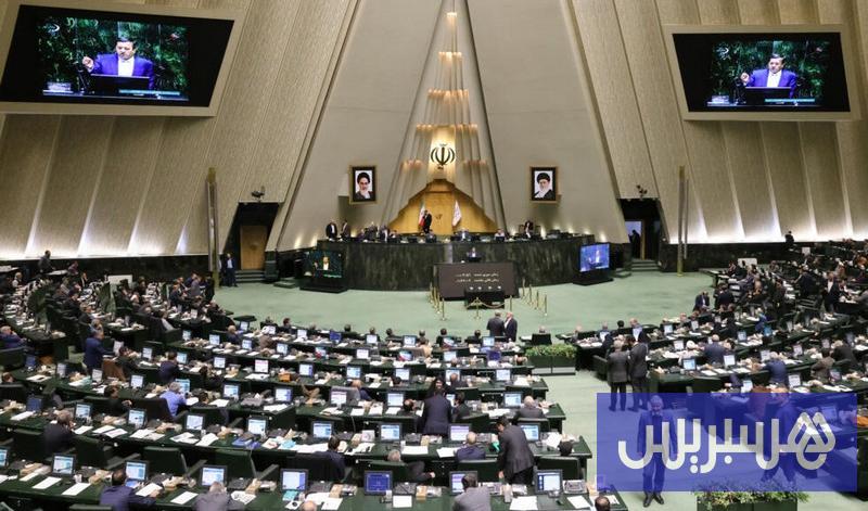 مشروع قانون 19 إيران تجرم التواصل بالإعلام