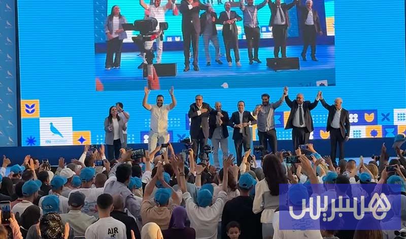 “الأحرار” على جناح “الحمامة البيضاء” “الأحرار” على جناح “الحمامة البيضاء”