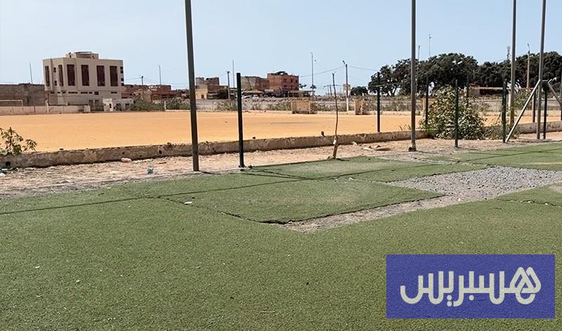 تردي البنيات الرياضية بسيدي الطيبي