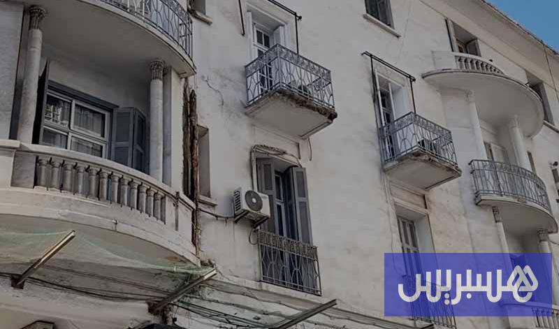 منازل تهدد المارة بالدار البيضاء