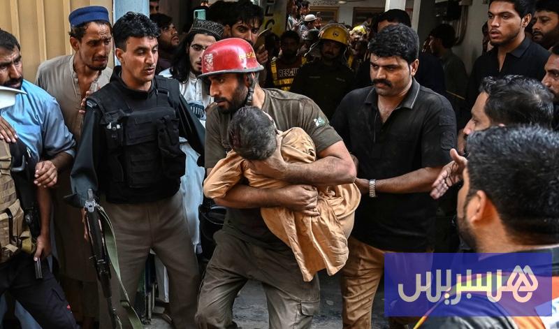 مصرع معلّم و27 طفلا في مدينة بيشاور مصرع معلّم و27 طفلا في مدينة بيشاور