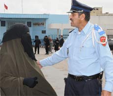 عائلات الجهاديين المعتقلين تتمنى السجن