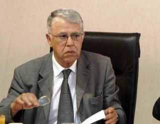 عباس الفاسي يدعم الطبقة الوسطى
