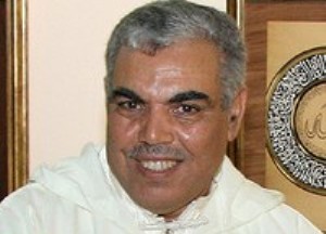 محمد قرماد عاشق الخط العربي ومبدع زخرفاته