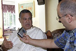 المنصوري ينفي شائعات انسحاب حزبه من الحكومة