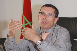 عامر يدعو مغاربة الخارج إلى الانتظام داخل جمعيات للدفاع عن مصالحهم