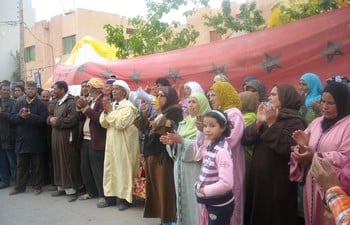 الجماعة السلالية لأهل إكلي ميسور ترهن فك اعتصامها المفتوح بتحقيق مطالبها