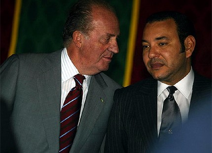 محمد السادس يهنئ خوان كارلوس بعيد ميلاده