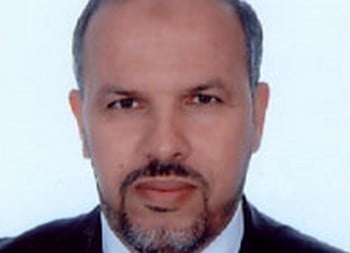 أخي أنت حرٌّ وراء السدود