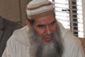 عندما ينعتني لكحل بالحمار