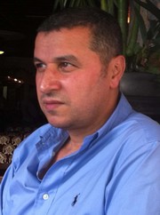 ارفعوا عنا مخازنكم ...