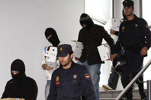 مسؤول قنصلي مغربي يتورط في شبكة إجرامية ببرشلونة