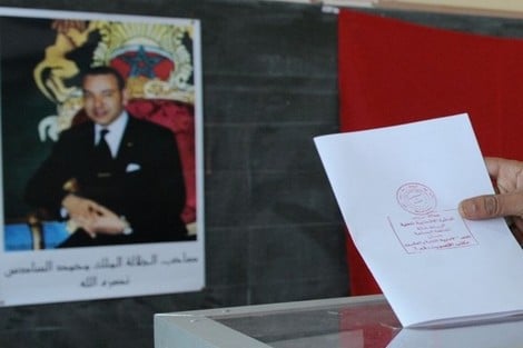رويترز: المغاربة يصوتون في اختبار لتوجهات الملك الاصلاحية