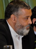 كبرياء الشيخ وزقاقية المريد(3/4)
