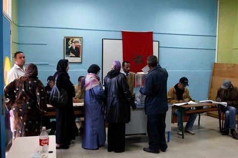 مؤشر يصنّف المغرب ضمن "الديمقراطيات الهجينة"