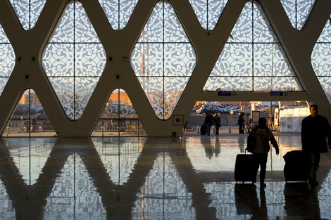 المخدرات تطيح بتونسيات في مطار مراكش المنارة