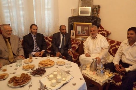 هل تدخل العدل والإحسان "بيت الطاعة" المخزني؟