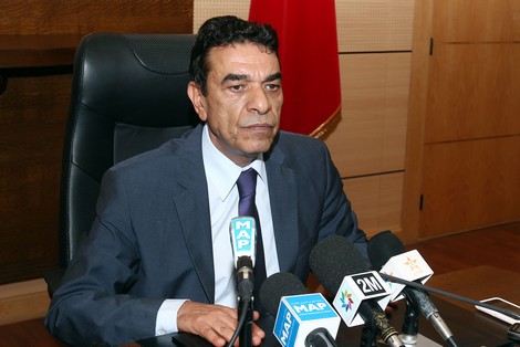 الوفا يُبرّئ التّلاميذ ويَتّهمُ عصابة مُنَظَّمة بـ"تسريبات" الباكالوريا