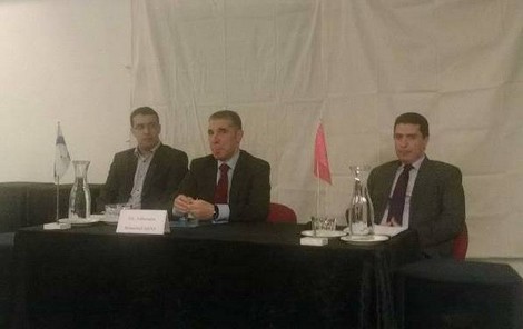 أرياض يتواصل مع مغاربة فنلندا