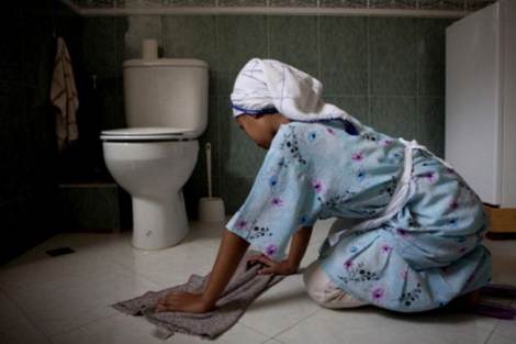 "منتدى المناصفة" ينتقد قانون العمال المنزليين