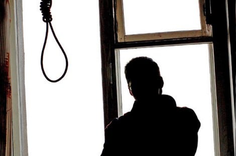 بائع متجول ينتحر شنقا في منزله بسيدي سليمان