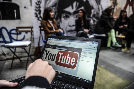 بعد "تويتر" .. الحكومة التركية تمنع الولوج إلى "يوتوب"
