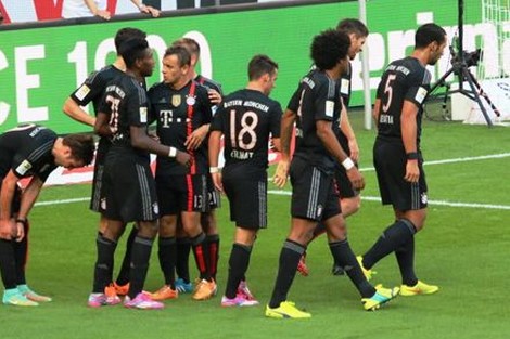 غوارديولا يمنح بنعطية أول ظهور بـ"البُوندسليغا"
