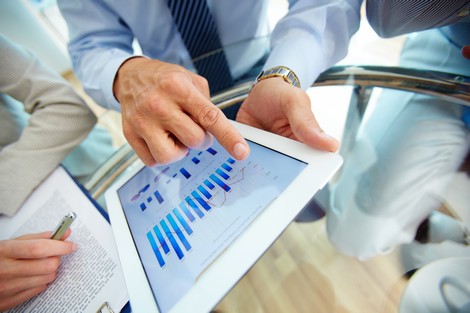 خبراء يتدارسون أساليب من شأنها مصاحبة طموحات مشاريع الشباب