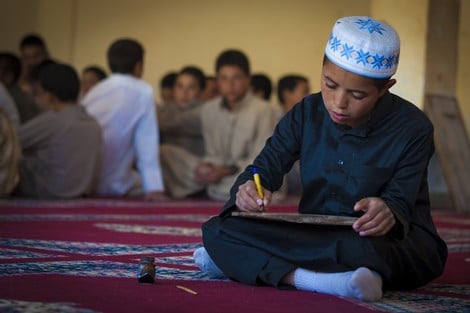 "مدرسة بوحلو" العتيقة .. صامدة في أحضان الأطلس وتصدح بالقرآن