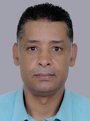 إلى السيد وزير الثقافة والاتصال