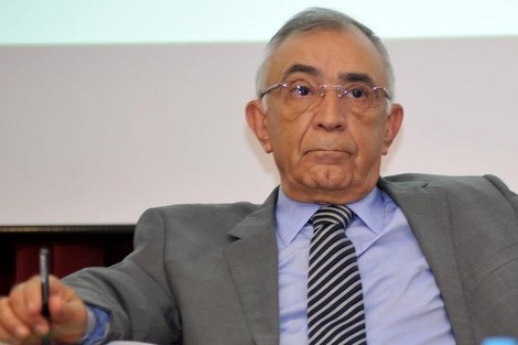 مناصرون للعربيّة يهدّدون بالتظاهر في الشارع ضدّ "فرنسَة التعليم"