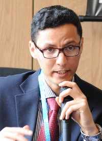 ملاحظات حول كوميديا "الخواسر"