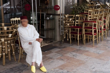 مقاهٍ "ملاَّليَّة" تٌفتتح نهار رمضان لاستقبال زبناء من نوع خاص