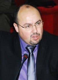 عشرة تساؤلات حول تعويم الدرهم