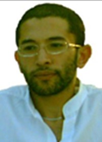 نحن الجالسون على الأريكة