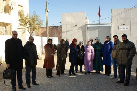 العدل والاحسان تستقبل قرماد ببوابة سجن تازة
