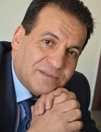 من أجل مصالحة جذرية بين المثقف المواطن وبين محيطه