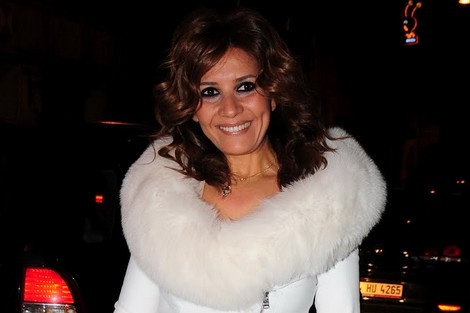 أسماء عزيزي .. مغربية تنثر عصارة تجاربها في شركات عالمية