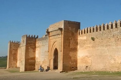 قصبة بولعوان الإسماعيلية .. مَعْلمة تاريخية تحتضر في صمت