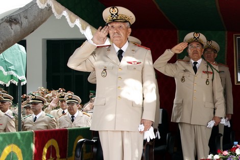 الجنرال عروب يتجاوز محنته الصحيّة ويستعدّ لمغادرة المستشفى