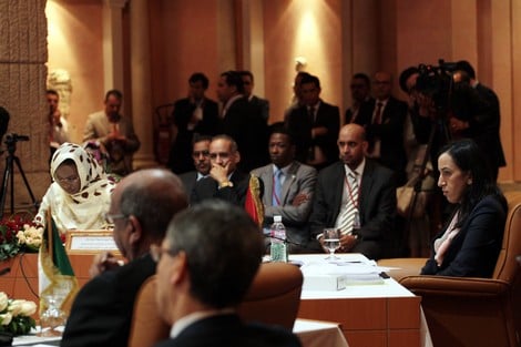 بوعيدة تذكر بموقف الملك لتجاوز جمود "المغرب الكبير"