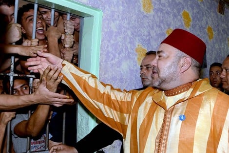 الملك محمد السادس يصدر عفوا استثنائيا على الآلاف من السجناء