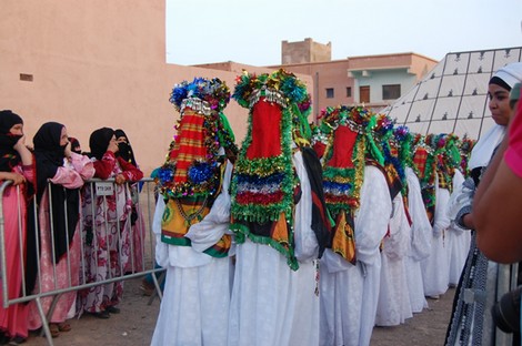 "تَاضَا" أو"تَفْركَانْت" .. عندما تمنع الأعراف القديمة زواج العشّاق