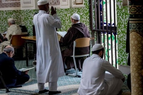 مبروكي: استهلاك "عقار الدين" يصيب المغاربة بتسعة آثار جانبية