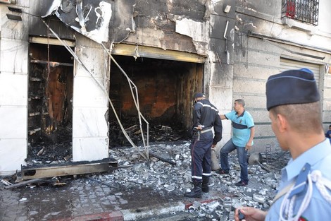 حريق يأتي على محل لبيع الأحذية في تطوان‎