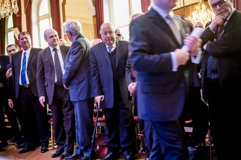فرنسا توازن بين المغاربة والجزائريين في تركيبة مؤسسة إسلامية