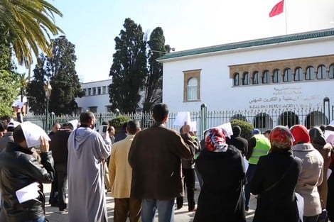 "تبخيس الحكومة" يُخرج دكاترة الوظيفة العمومية للاحتجاج بالشارع