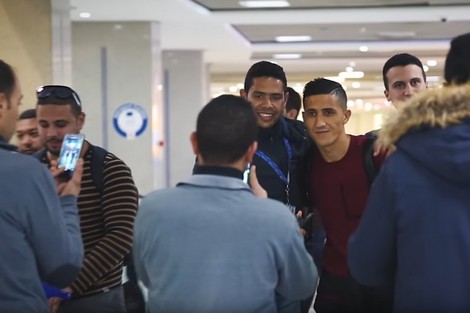 استقبال خافت لـ"الأسود" بمطار محمد الخامس .. وفجر يعتذر للمغاربة