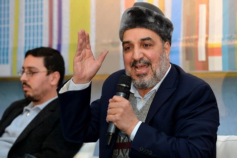 المقرئ أبو زيد يلجأ إلى البرلمان لوقف إعلانات "الشعوذة المصرية"